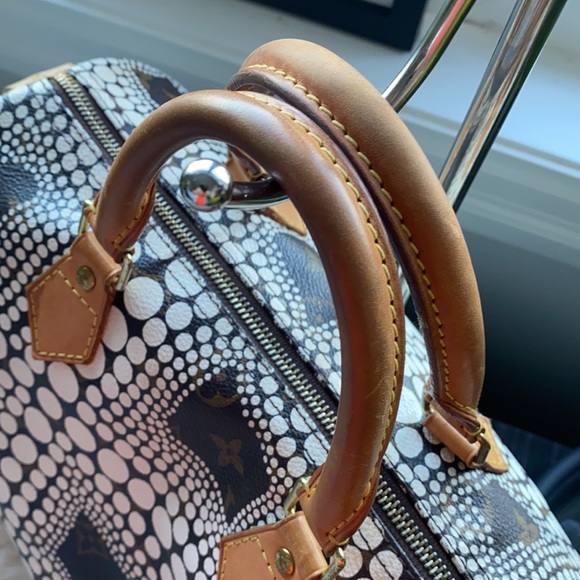 Louis Vuitton Spoedy 30 Yayoi Kusama Collection - Picture 5 of 17